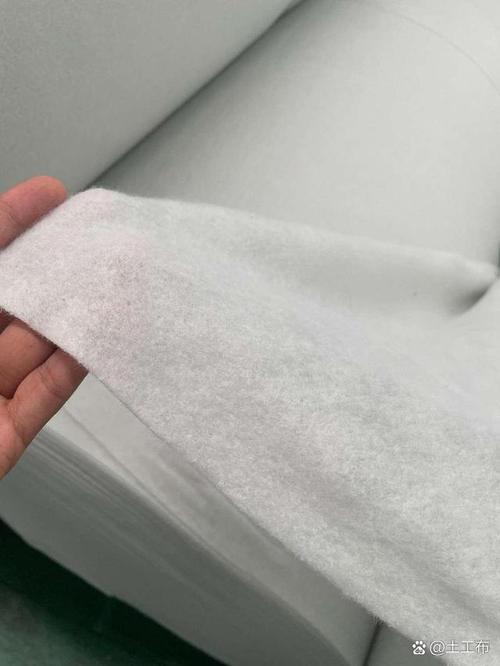 土工布 定義與構(gòu)成